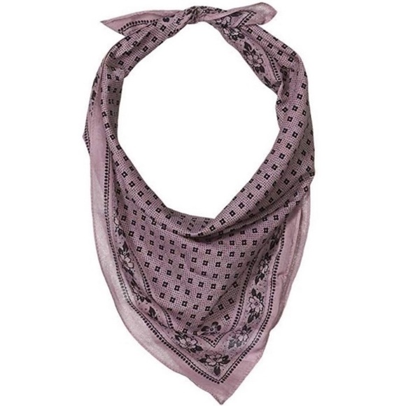 Madewell Bandana - Picture 3 of 9